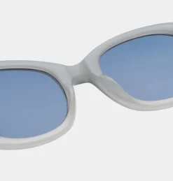Anma Sunglasses - Glaucus Grey / Light Grey