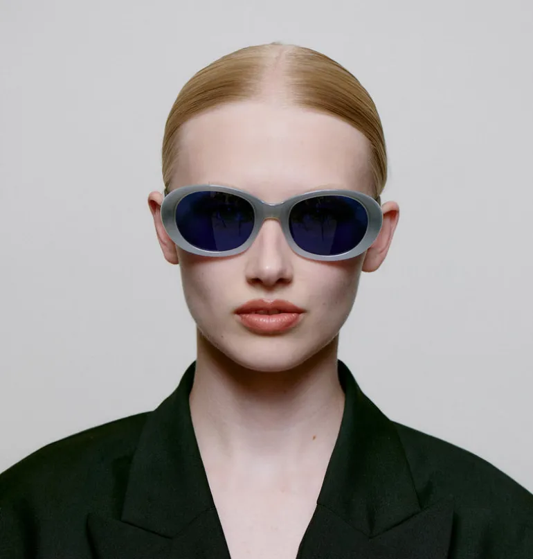 Anma Sunglasses - Glaucus Grey / Light Grey