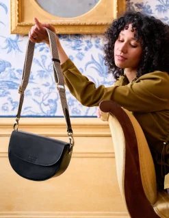 Ava Classic Leather Bag - Black