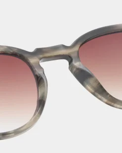 Bate Sunglasses - Striped Horn