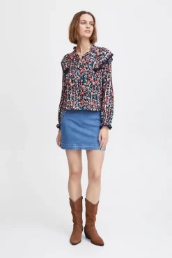 Charil Shirt - Folklore