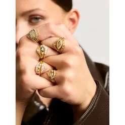 Cosmos Essential Ring - Gold