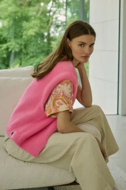 Elona Short Waistcoat - Bright Pink