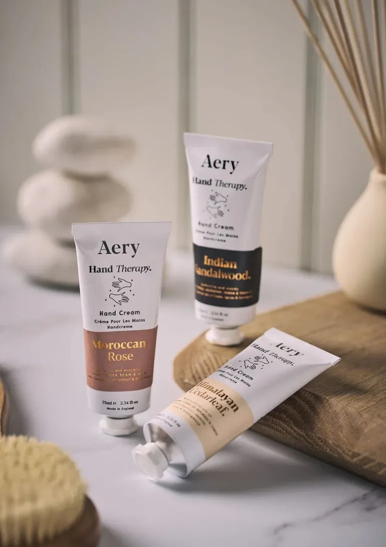 Indian Sandalwood Hand Cream - Pink Pepper, Raspberry, Tonka & Tobacco