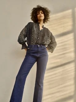 Jessica Flare Jeans - Blue