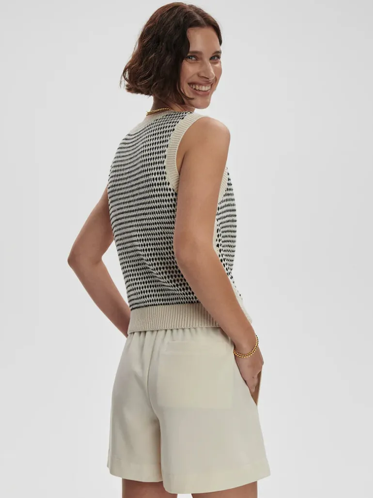 Knowles Textured Knit Vest - Birch Multi Stitch