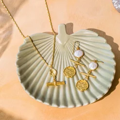 Mira Necklace