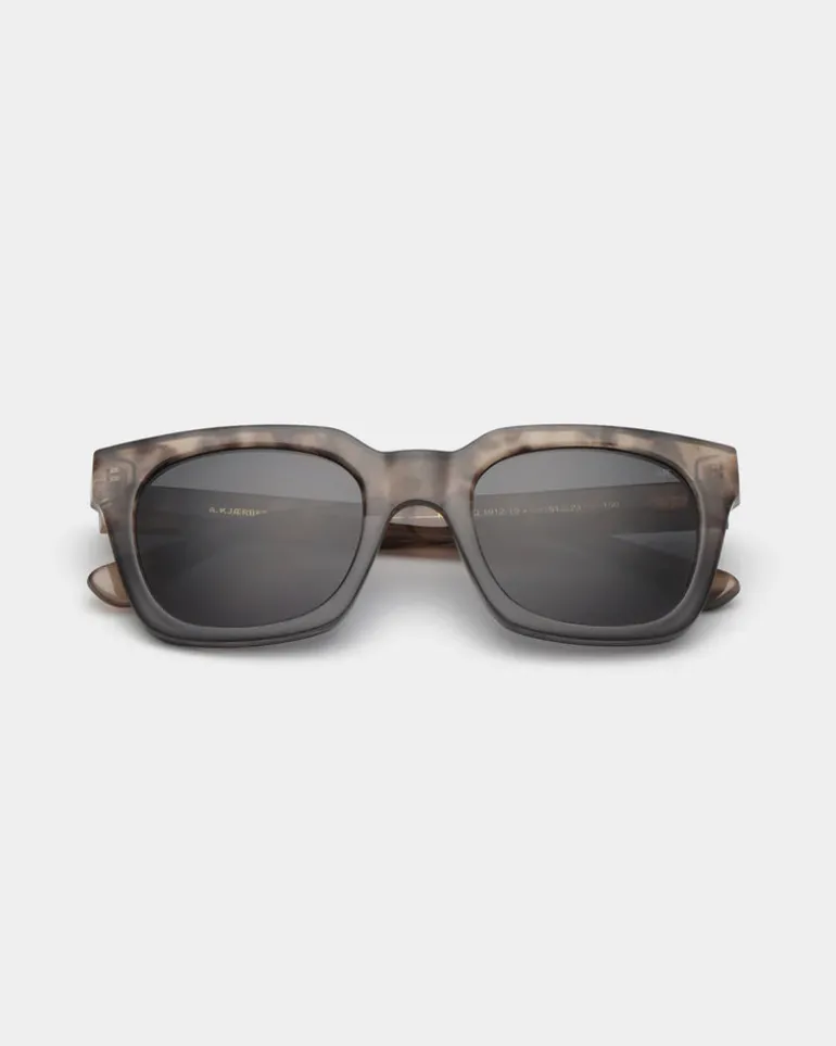 Nancy Sunglasses - Coquina / Grey Transparent