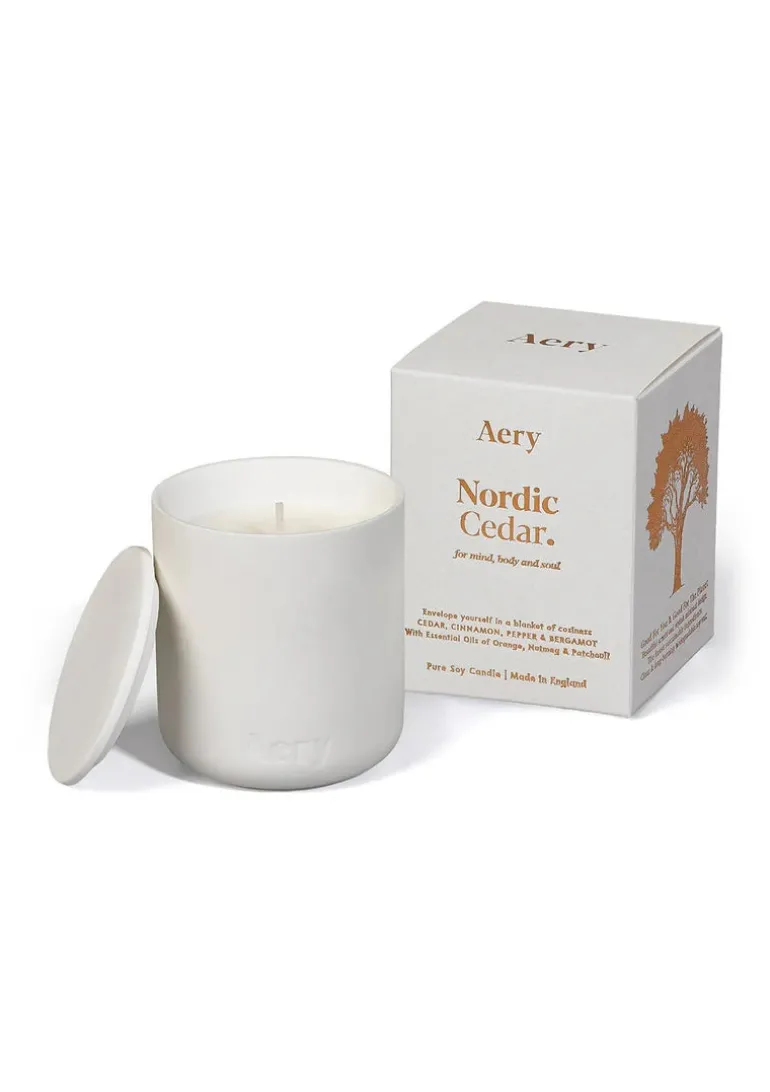 Nordic Scented Candle - Cedar, Cinnamon, Pepper & Bergamot