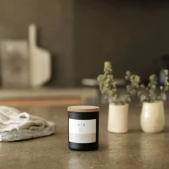 Nurture No 2 Candle