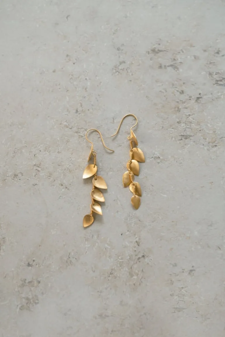 Pd Leaves String - Gold