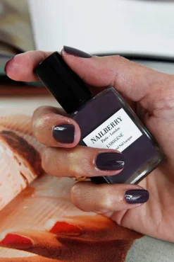 Peace Nail Varnish