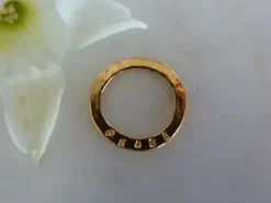 Peace sentiment disc - Gold