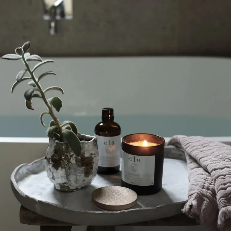 Rest No 5 Candle