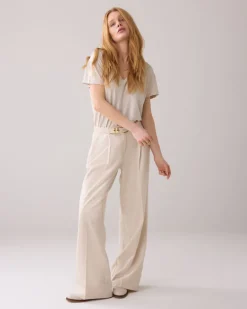 Shimer V-Neck Tee - Pebble Beige