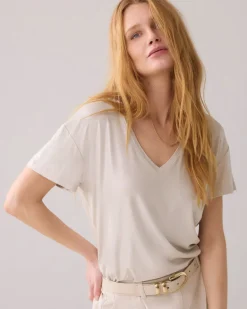 Shimer V-Neck Tee - Pebble Beige