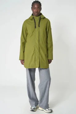 Snow Coat - Sphagnum
