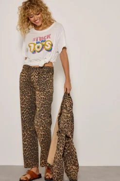 Stuck in the 70s Tee - Meringue