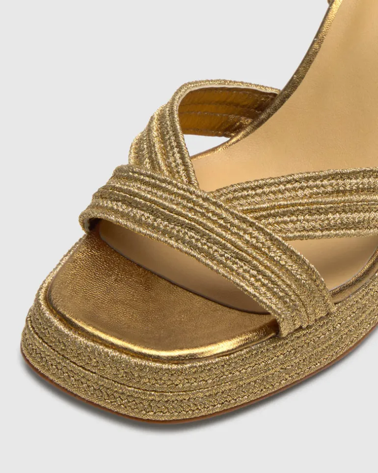 Valle Metallic Sandal - Oro