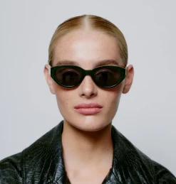 Winnie Sunglasses - Dark Green Transparent